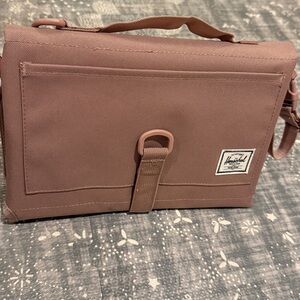 NWOT HERSCHEL SUPPLY CO CHANGING PAD